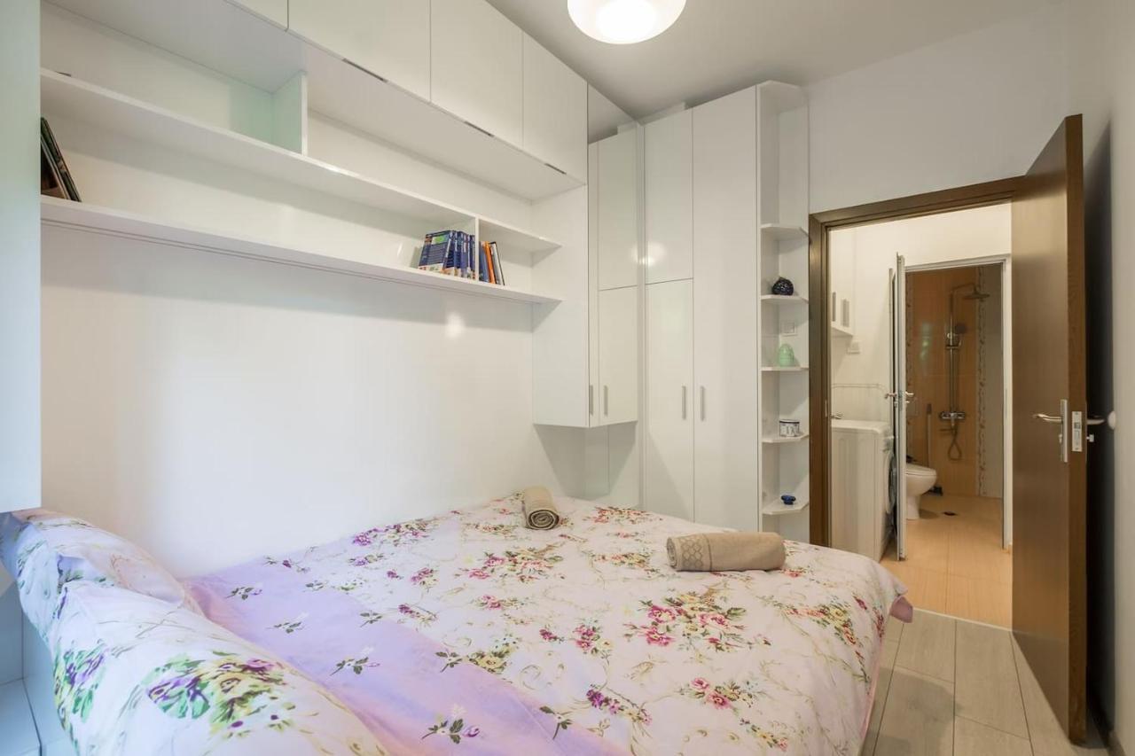 סופיה Your Perfect Place To Stay On Vitosha Str Apt מראה חיצוני תמונה